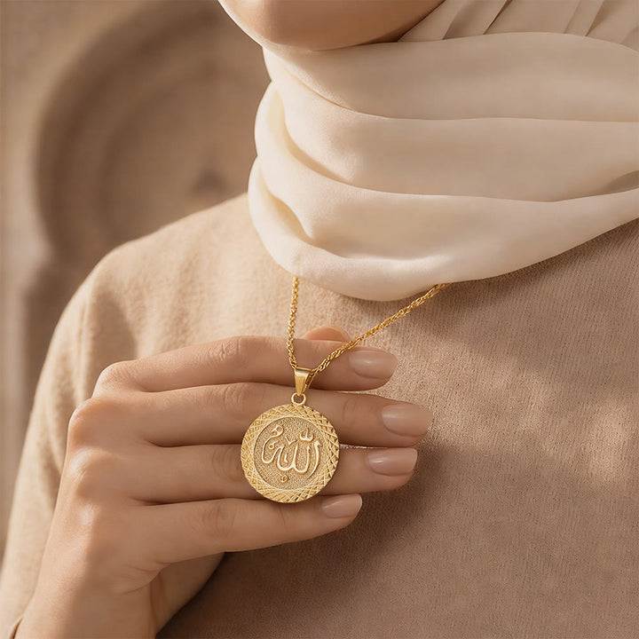 HilalHaven Allah Calligraphy Gold Round Pendant Necklace——Cultural Mindful Jewelry - Allah Calligraphy Pendant Necklace - image 0