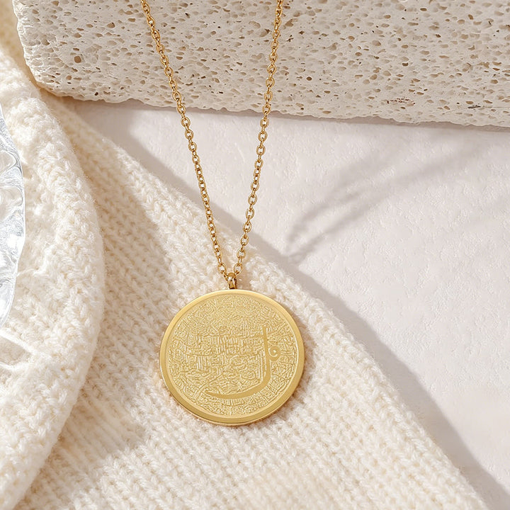 HilalHaven Elegant Stainless Steel Necklace——Arabic Calligraphy Round Pendant Jewelry for Daily Wear - Golden - image 4