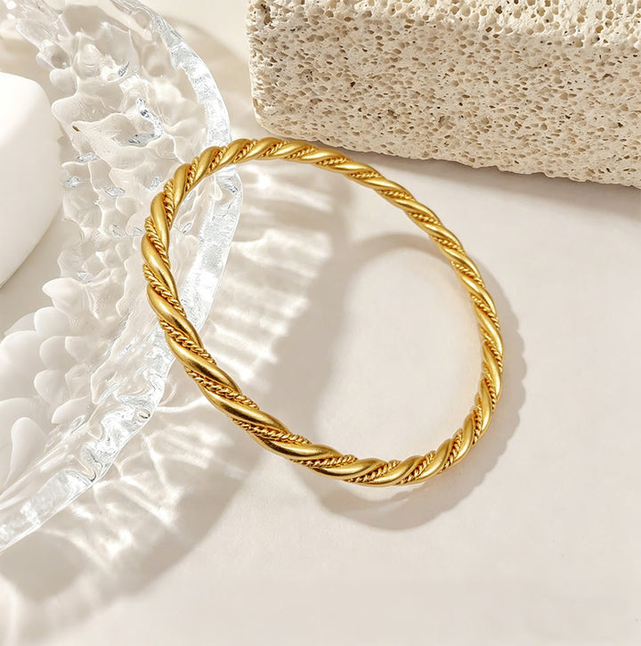 HilalHaven Elegant Twisted Rope Alloy Bracelet —— Jewelry for Daily Wear &amp; Ramadan Gift - image 1