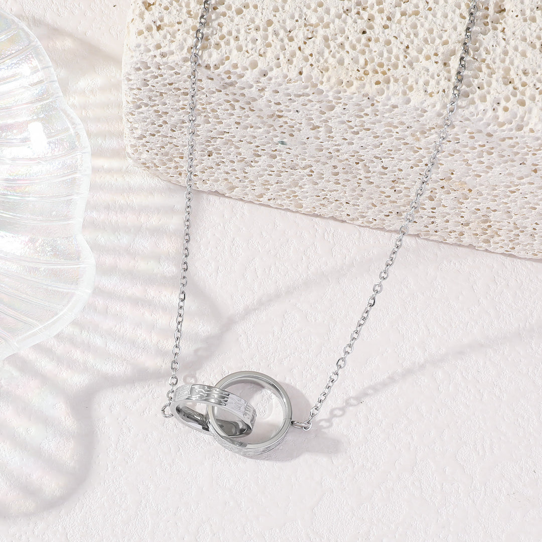 HilalHaven Minimalist Interlocking Rings Necklace  - Silver - image 1
