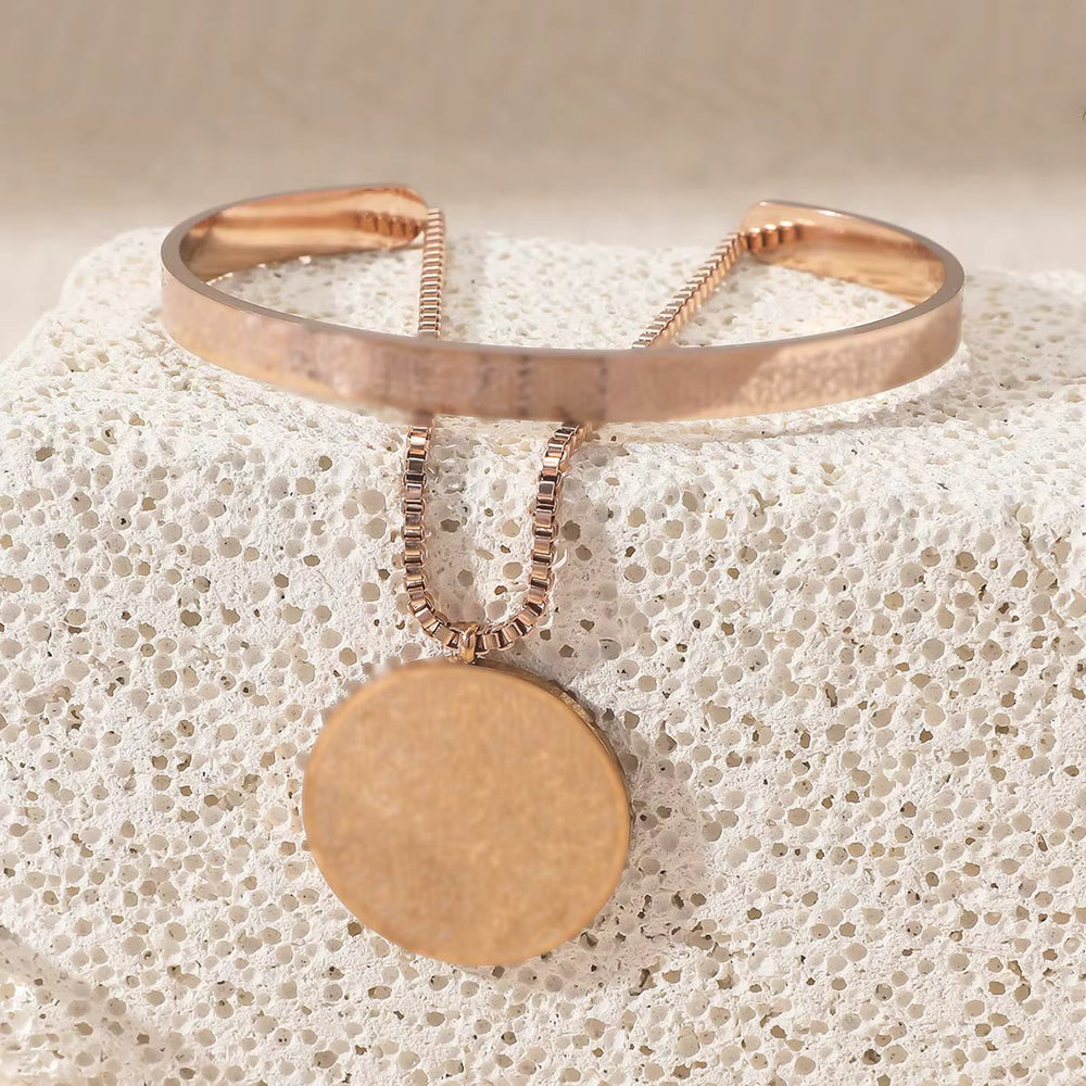 HilalHaven Peaceful Legacy Ayatul Kursi Engraved Set — Bracelet & Round Pendant Necklace - Rose Golden - image 1