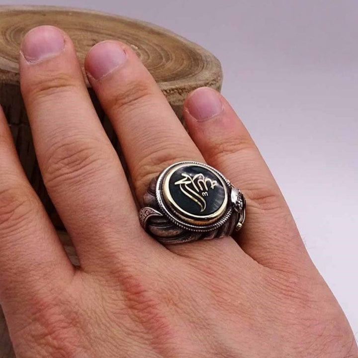 HilalHaven Vintage Feather Relief Script Signet Ring Two-Tone Electroplated Alloy Unisex Statement Ring - image 0