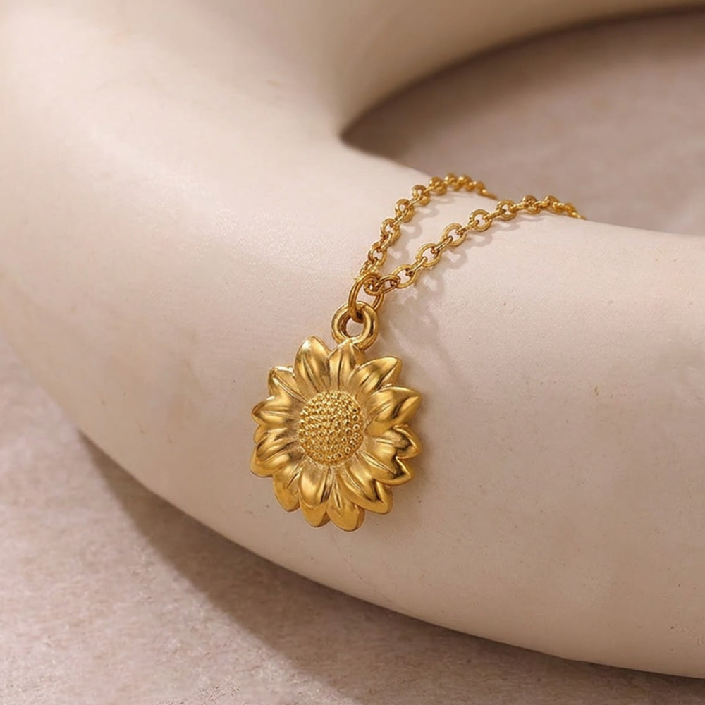 HilalHaven Everyday Floral Petal Bloom Pendant Polished  Cable Stainless Steel Chain Necklace - image 1