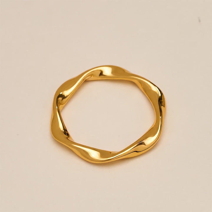 HilalHaven Smooth Undulating‑Edge Mobius‑Inspired Sleek Casual‑Style Ring - image 6