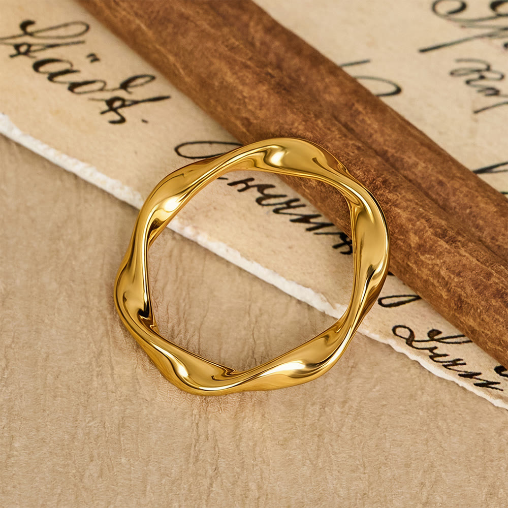 HilalHaven Smooth Undulating‑Edge Mobius‑Inspired Sleek Casual‑Style Ring - image 3