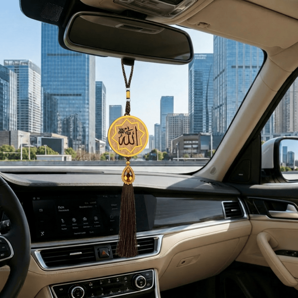 HilalHaven Timber‑Made Symmetrical‑Octagonal‑Border Sacred‑Text Elegant Car Pendant - image 0