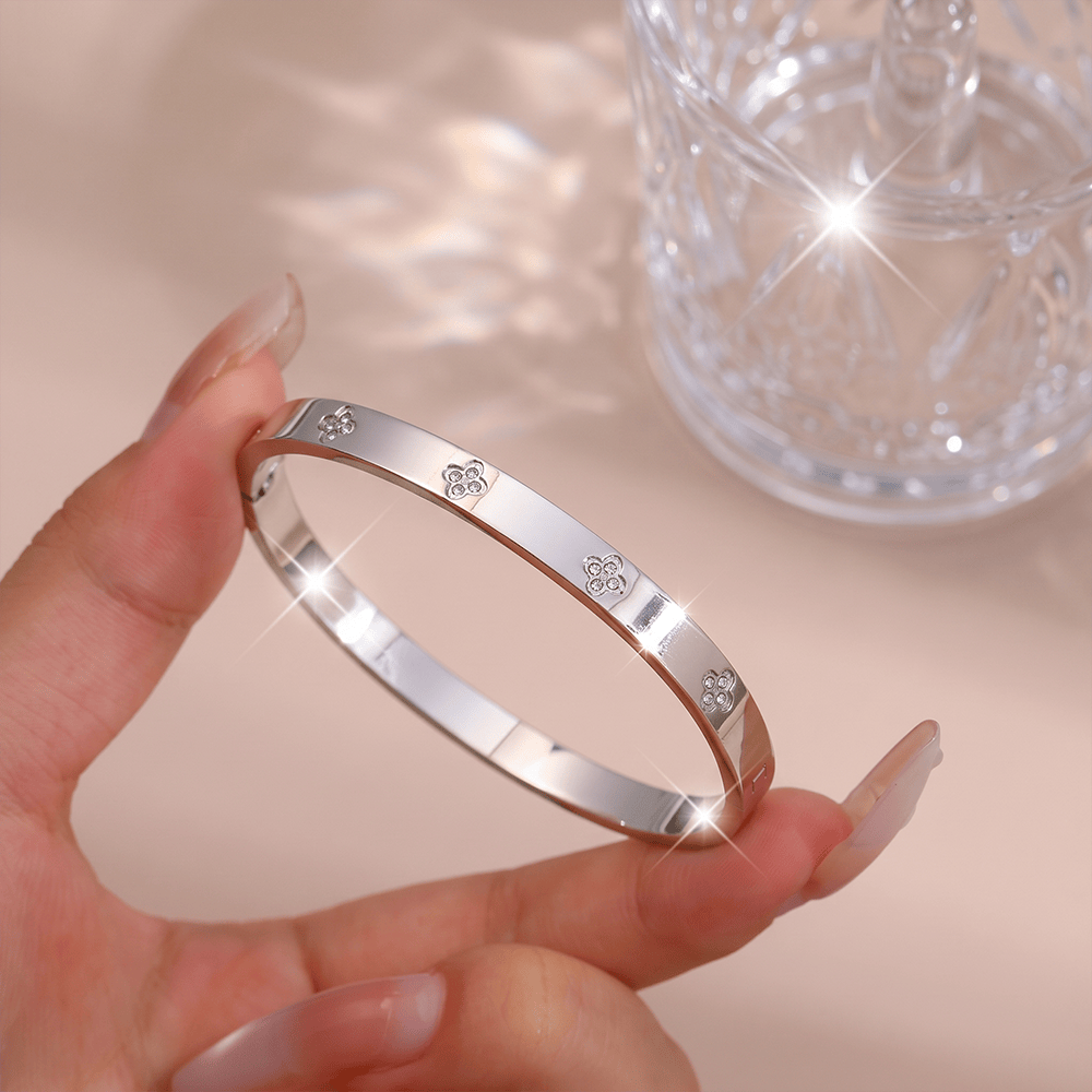 HilalHaven Stackable Detailed Minimal Band Bracelet  - Silver - Four Leaf Clover Bangle - image 8