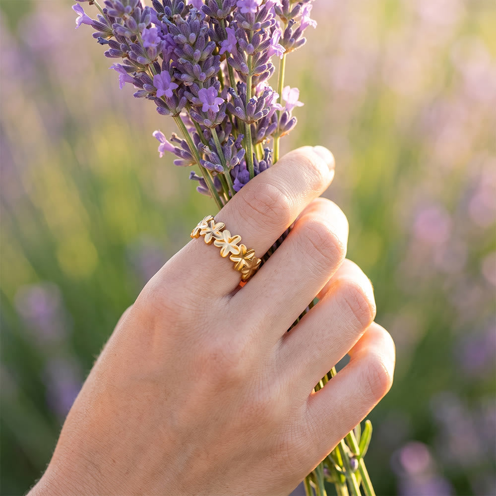 HilalHaven Petal Chain Floral Open Ring - image 0