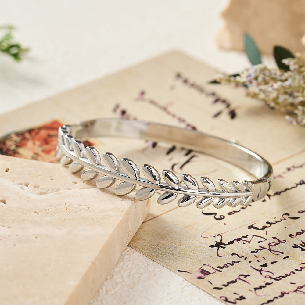 HilalHaven Laurel Glow Leaf‑Pattern Hinged Bangle — Electroplated Stainless Steel Minimalist Bracelet - Silver - image 8