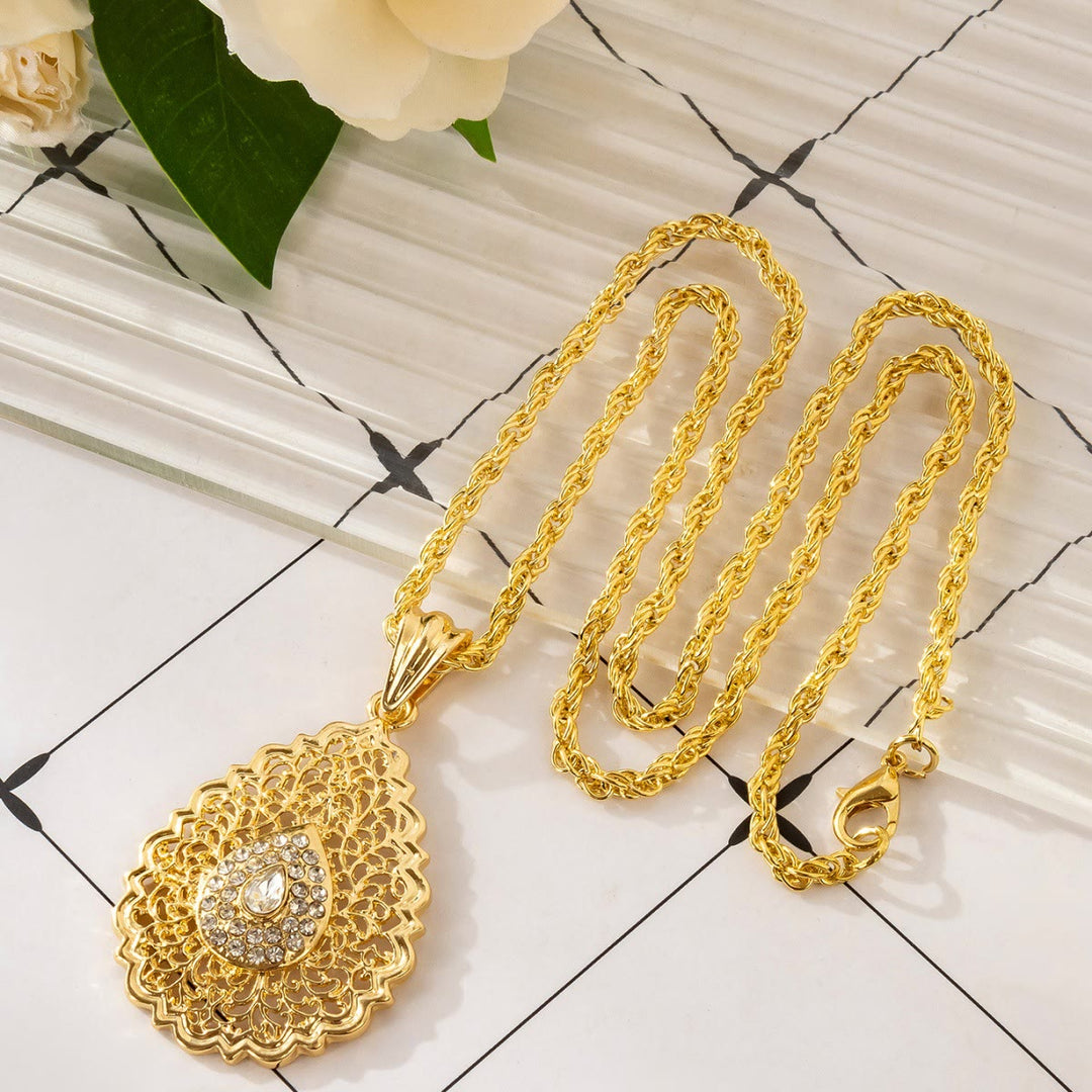 HilalHaven Palace Filigree Gem Zinc Alloy Necklace — Vintage Hollow‑Mesh Teardrop Pendant with Twisted Rope Chain - White - image 3