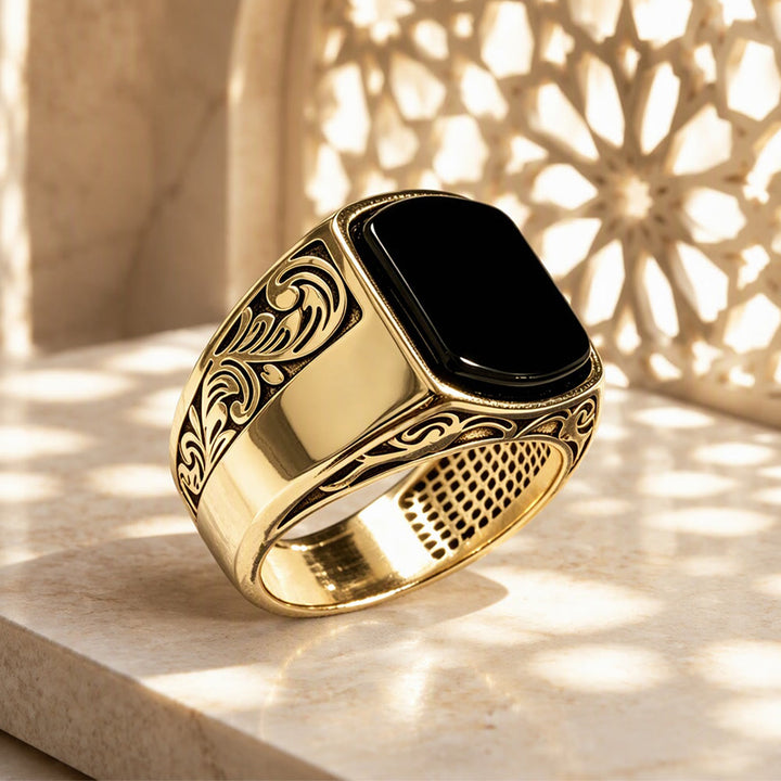 HilalHaven Onyx Crest Carved Pattern Alloy Signet Men&