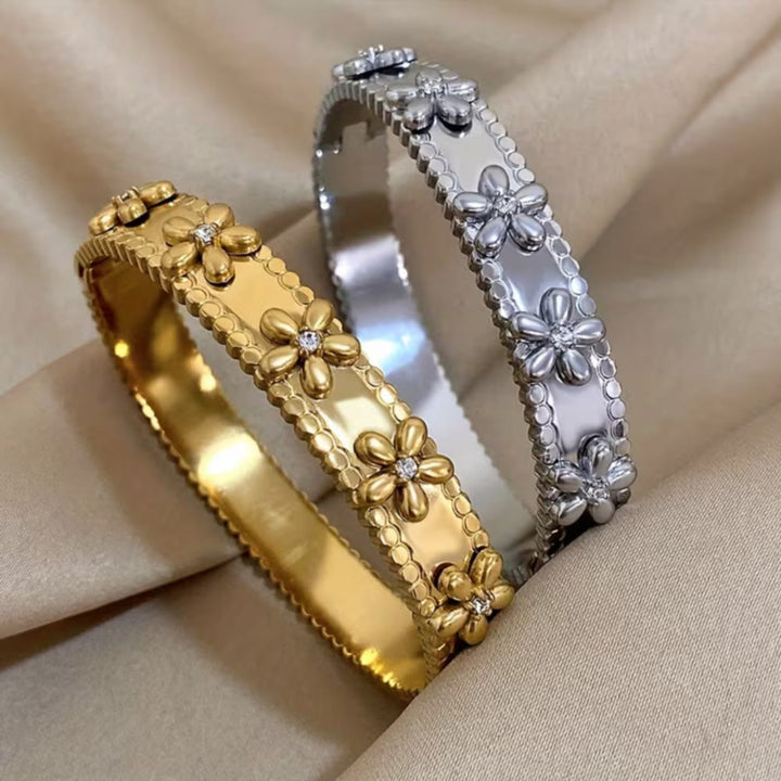 HilalHaven Daisy Edge Textured Floral Stainless Steel Open Bangle - image 0