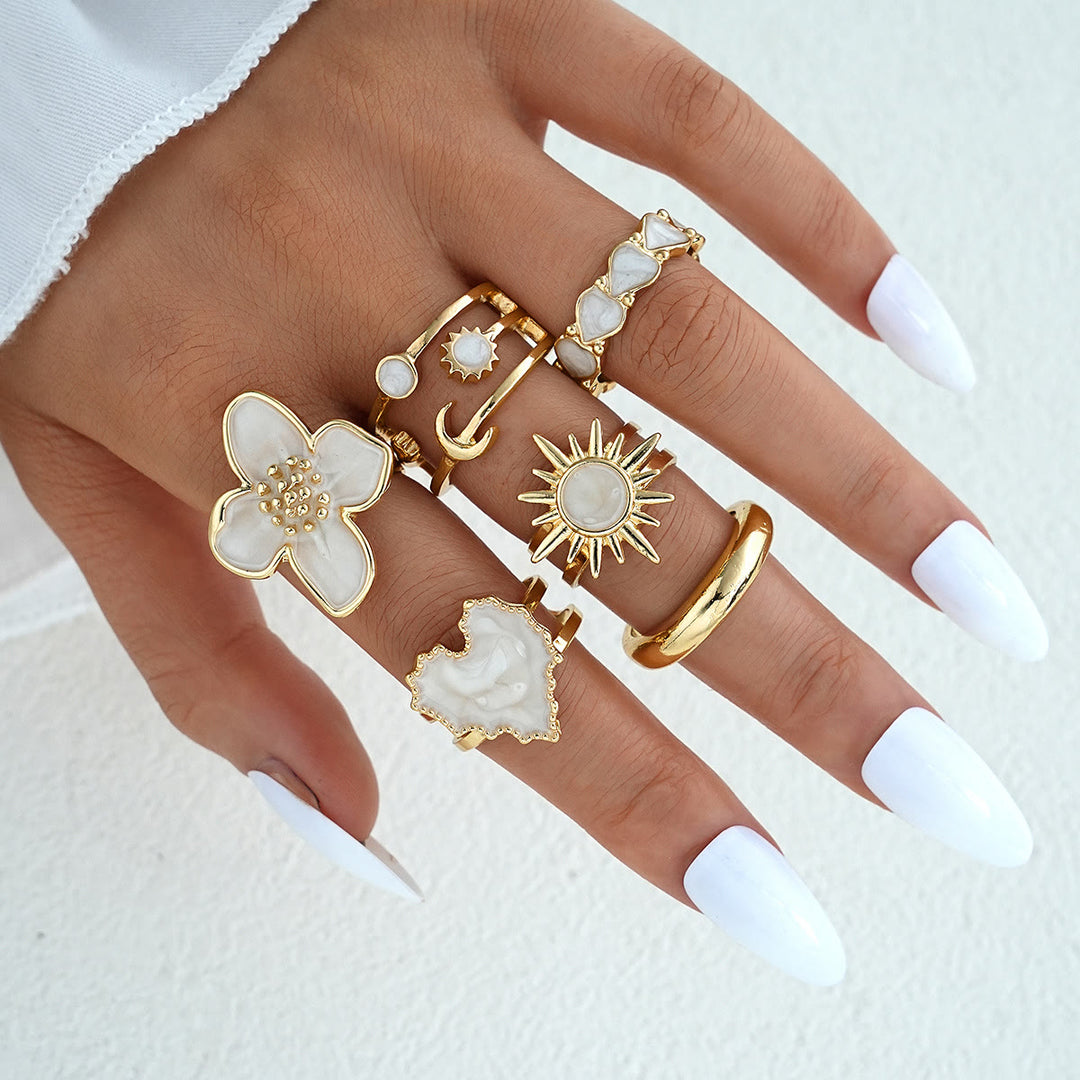 HilalHaven "Cream Petal" Enamel Floral Heart Alloy 6‑Piece Ring Set - Golden 6‑Piece Ring Set - image 0